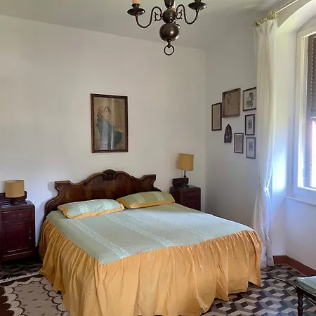 Historical Close To Cinque Terre *