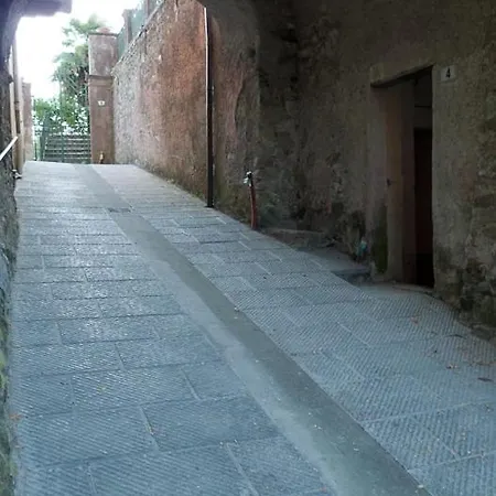 Historical Close To Cinque Terre